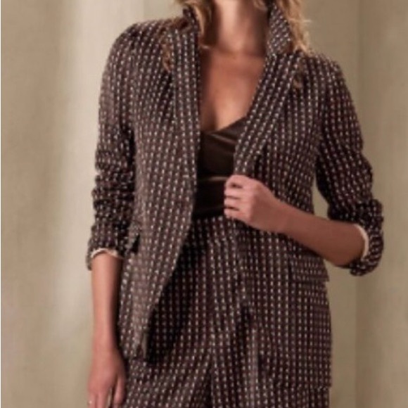 Banana Republic Factory Brown and White Patterned Jacket long and lean blazer - Picture 2 of 10